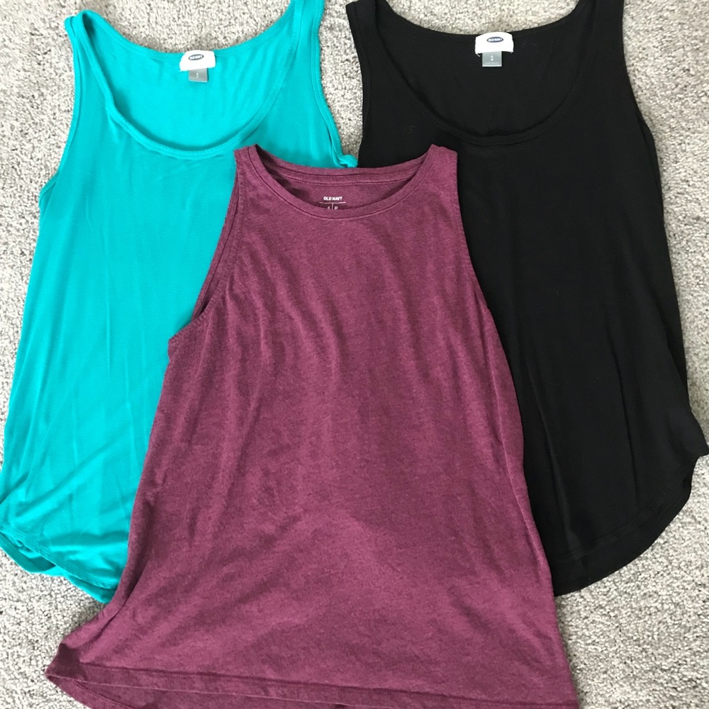 Set of 3 tanks